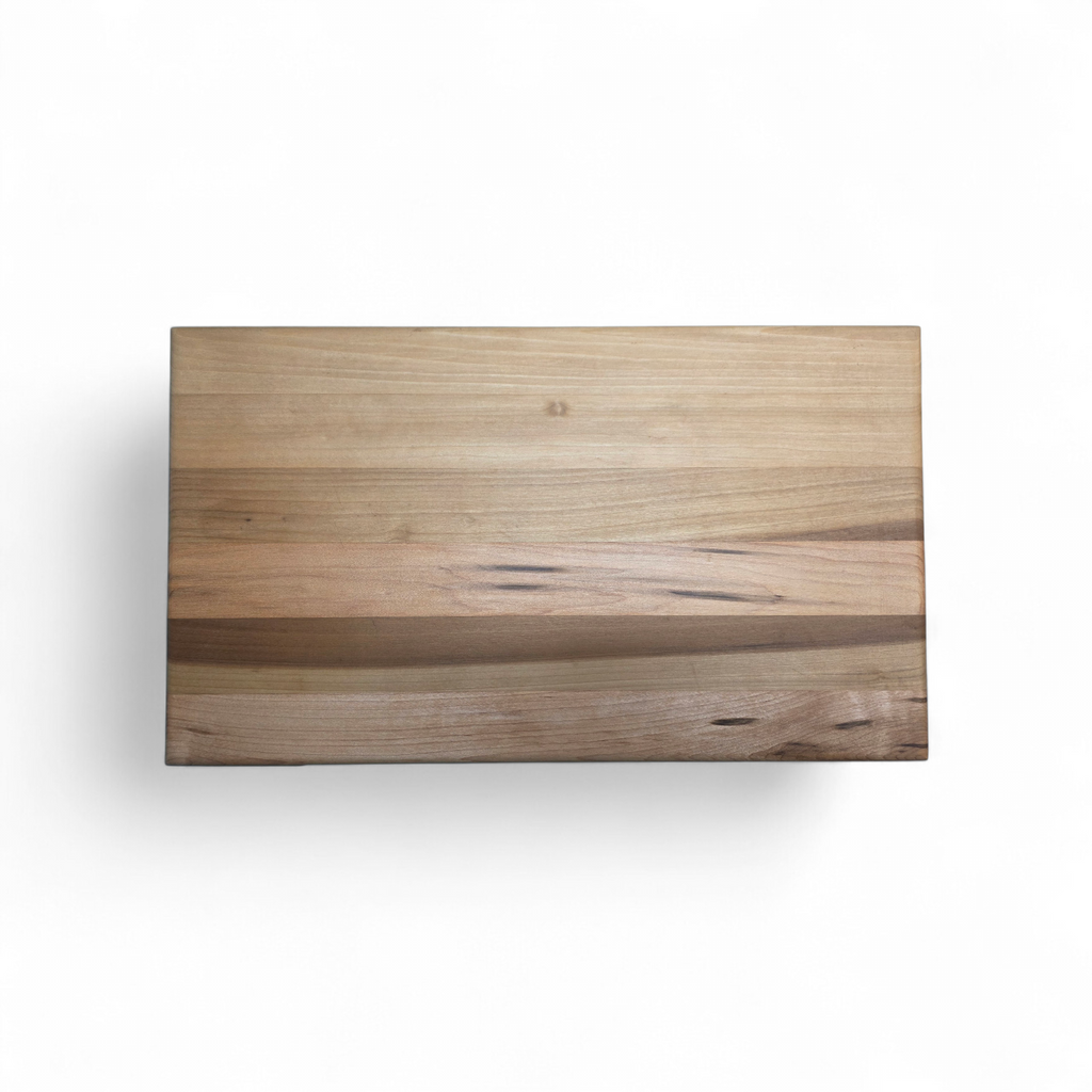 Close up of solid oak wood grain on handmade chopping board